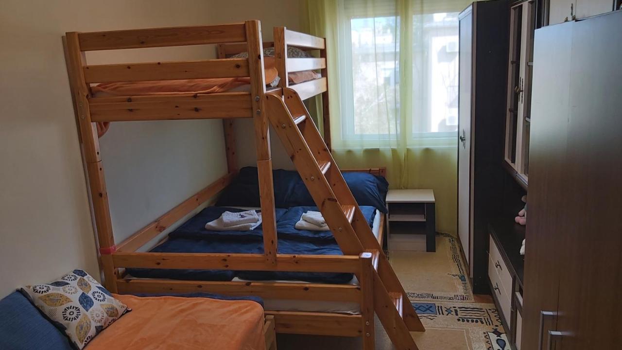 FREE PARKING - Tisza-parti Napfény Apartman Szeged Kültér fotó
