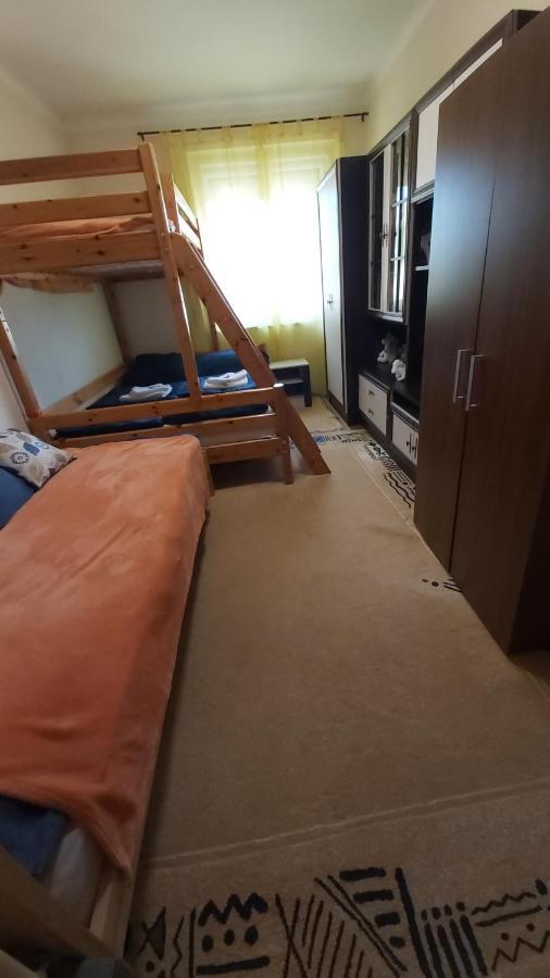 FREE PARKING - Tisza-parti Napfény Apartman Szeged Kültér fotó